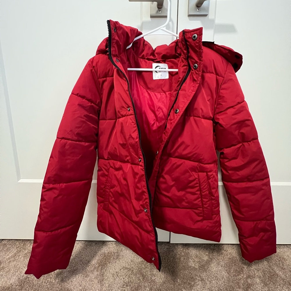ZYIA ACTIVE Red Aspen Coat